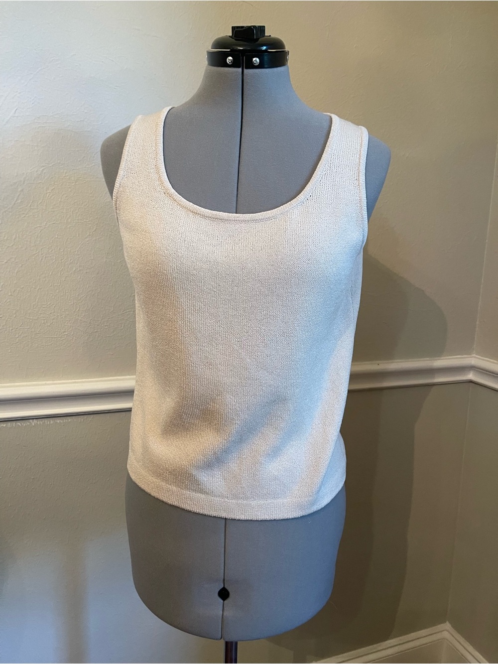 St. John Cream Knit Scoop Neck Tank